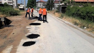Ereğli Belediyesi yol yapım ve onarım çalışmalarını sürdürüyor
