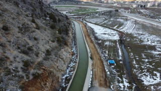 Eriyen kar suları Beyşehir Gölü’nü besliyor